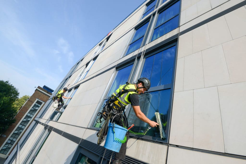 commercial window cleaning - abseiling