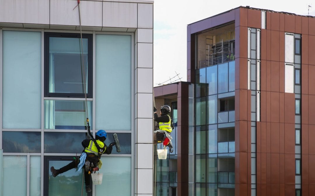 How to Keep Businesses Happy with High Rise Window Cleaning