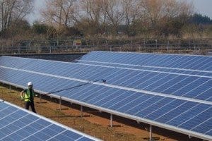 Ensuring Solar Panels Are Clean For Optimal Performance