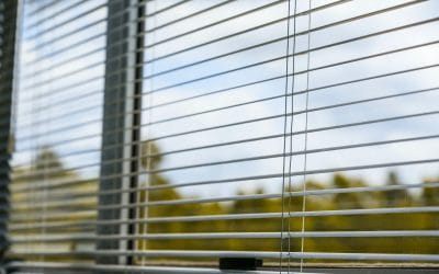Commercial Window Cleaning Services vs. Residential – The Differences